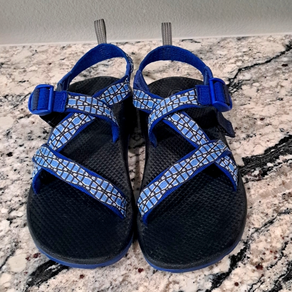 Chaco, Boy's Size 6, Blue, White & Blacm